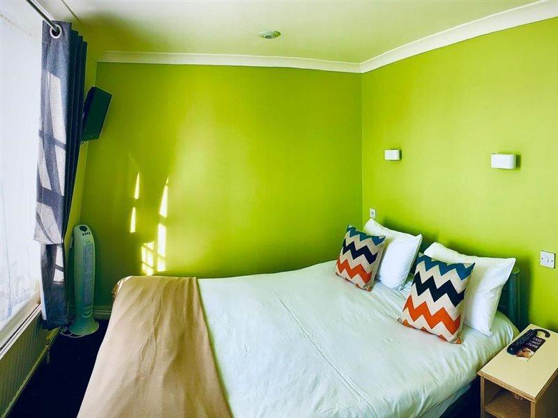 Albergue Smart Hyde Park View *